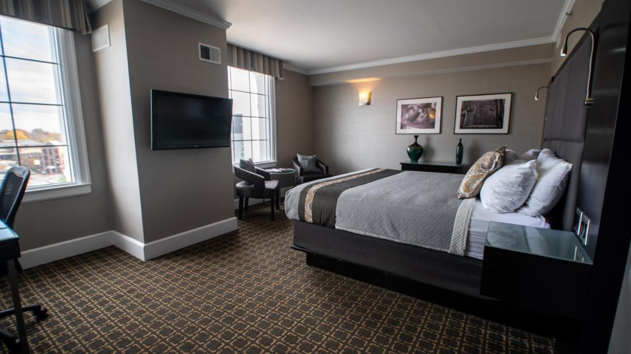 Voco The Tiger Hotel, Columbia, Mo By Ihg Ngoại thất bức ảnh