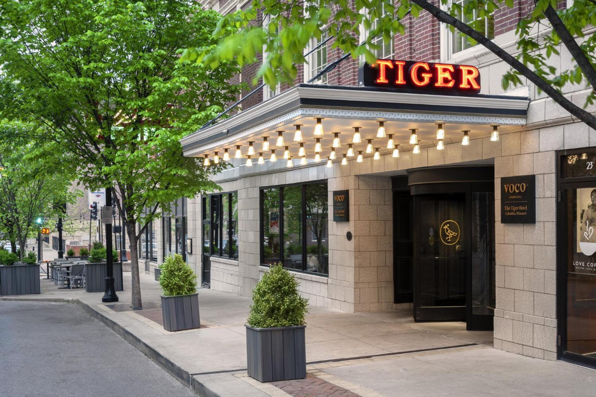 Voco The Tiger Hotel, Columbia, Mo By Ihg Ngoại thất bức ảnh