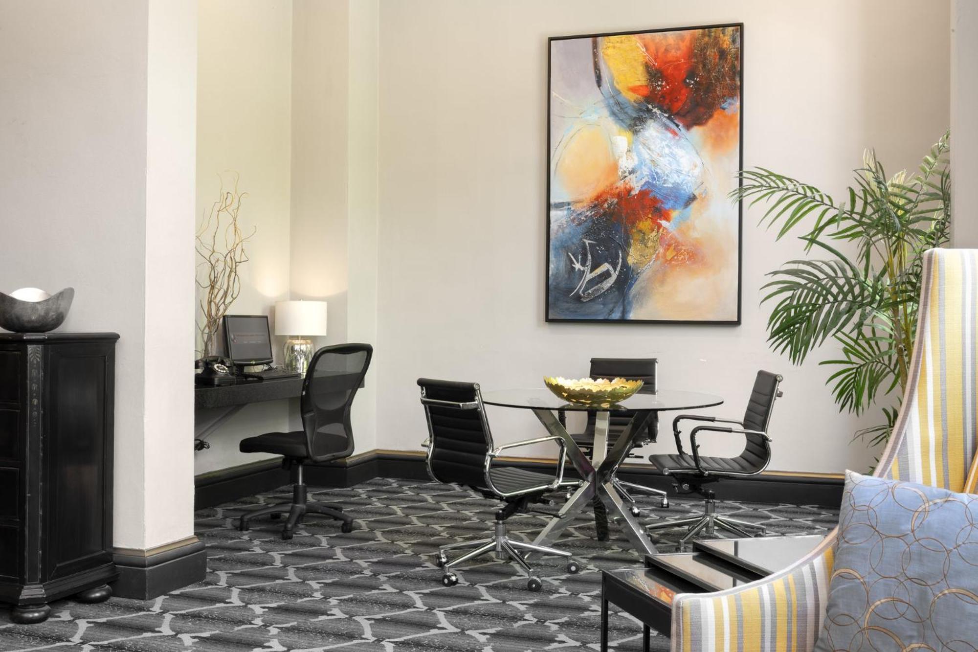 Voco The Tiger Hotel, Columbia, Mo By Ihg Ngoại thất bức ảnh