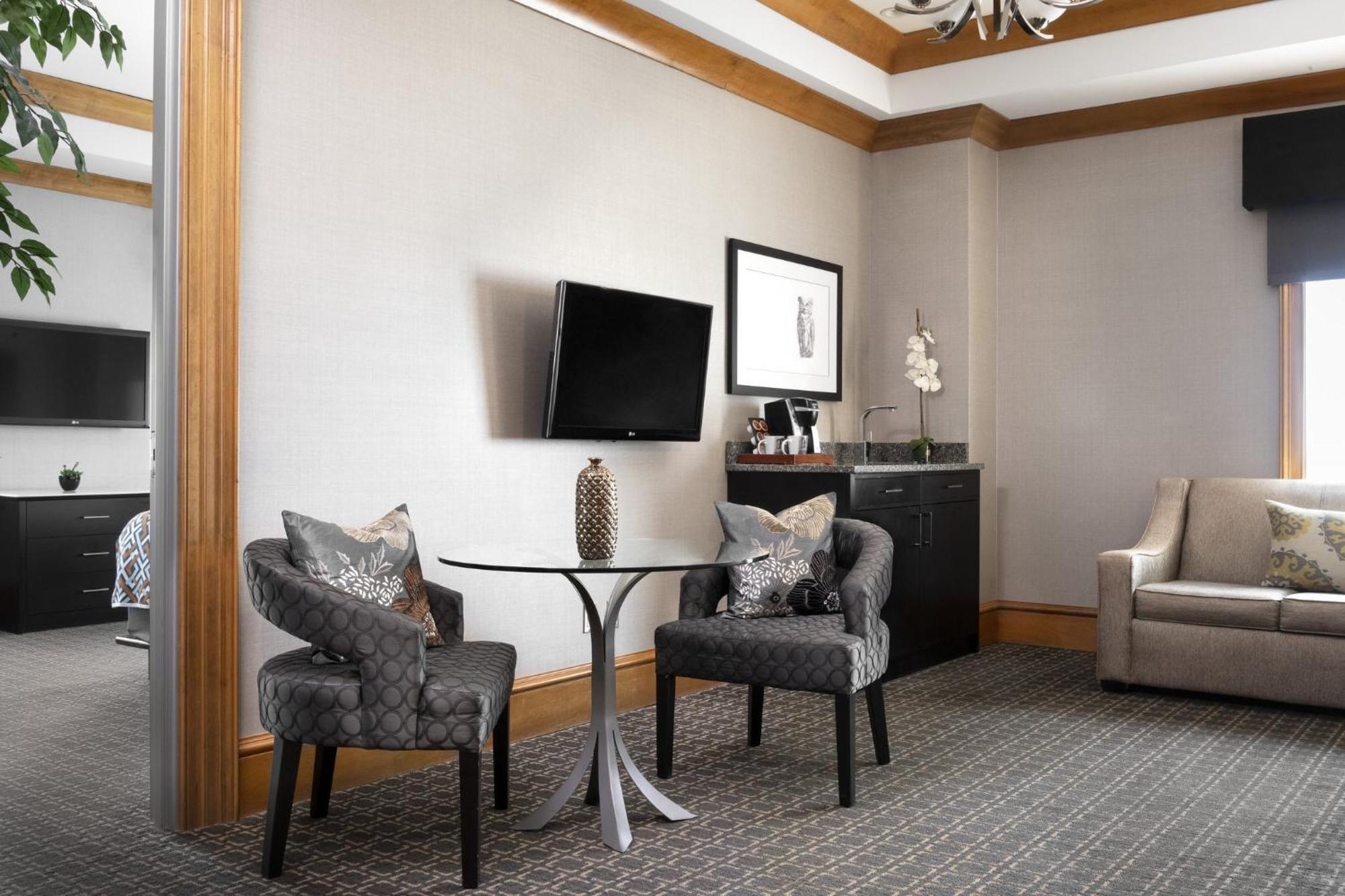 Voco The Tiger Hotel, Columbia, Mo By Ihg Ngoại thất bức ảnh
